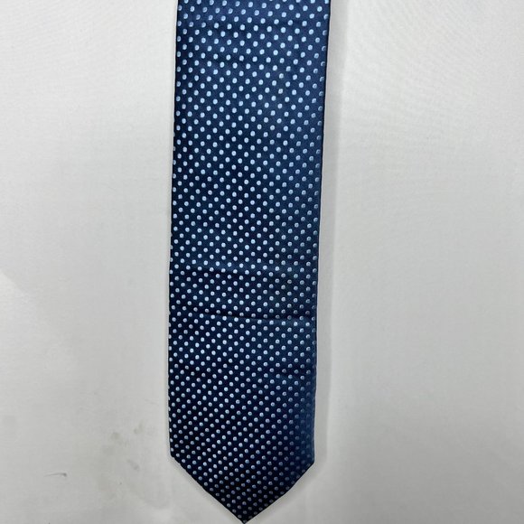 W.H. Belk Men’s Necktie 3 ½” 100% Silk Navy Blue w/ Light Blue Dots Tie - Picture 1 of 11
